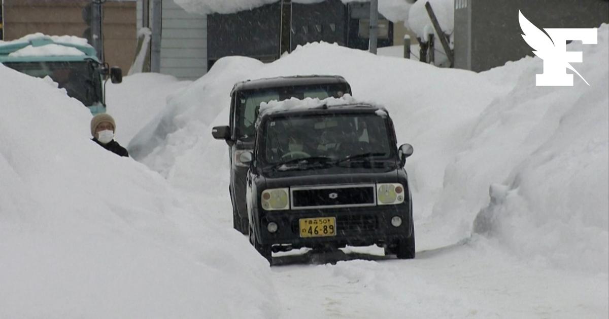 Japon: des chutes de neige impressionnantes frappent l'archipel et provoquent la mort d'au moins 30 personnes