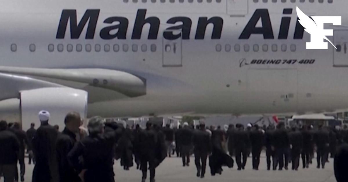 Iran : le cercueil de Khamenei arrive par avion pour son inhumation