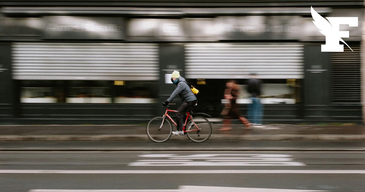 Paris : un cycliste poignardé par un automobiliste après un différend sur la route, son pronostic vital engagé