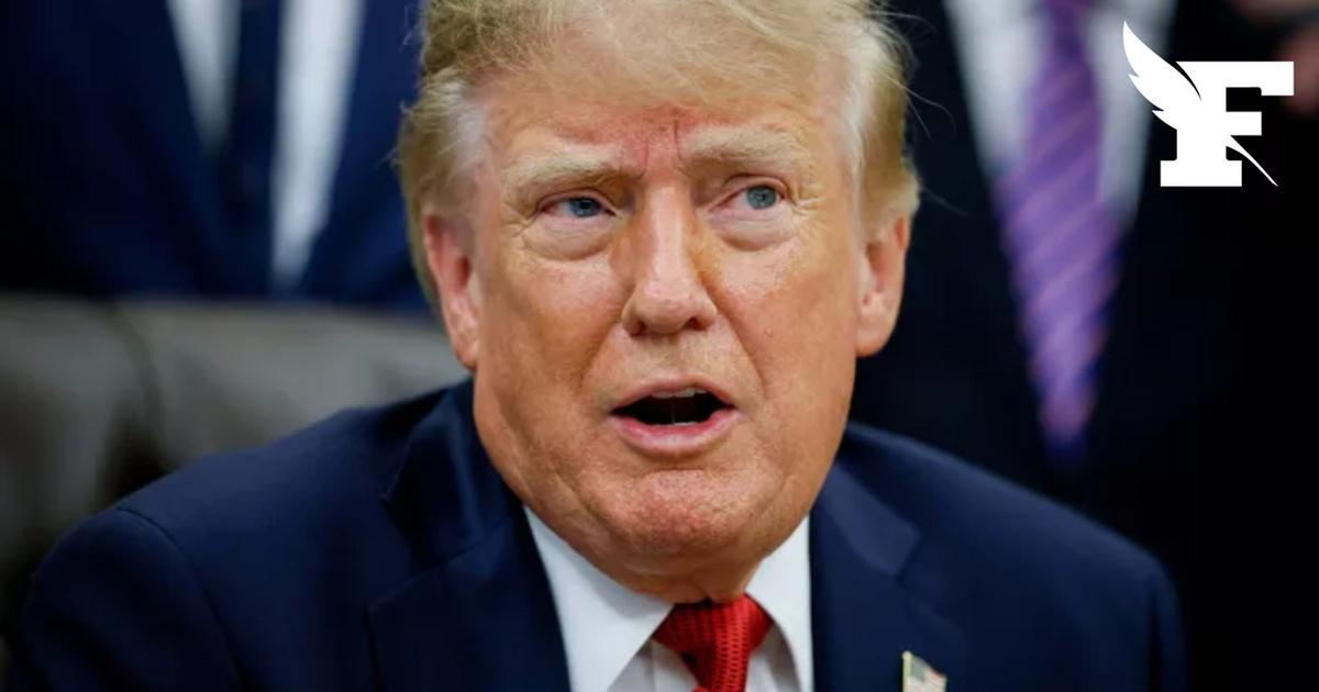 Trump «a accepté de transformer le magnifique arc de triomphe en un complexe militaire/arc de triomphe» avec des drones et des tireurs d'élite