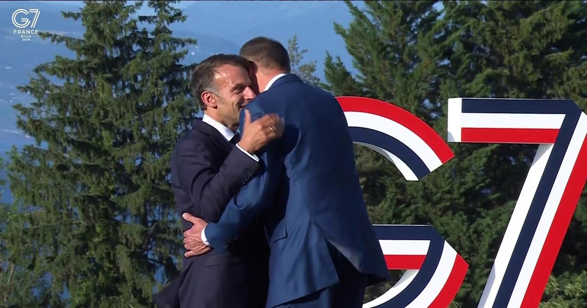 G7: les images de Friedrich Merz et sa femme accueillis par Emmanuel et Brigitte Macron