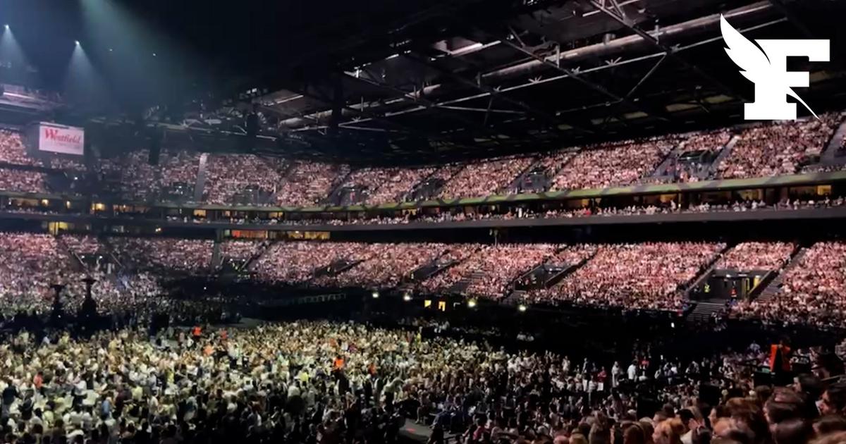Céline Dion : alors que le concert prend du retard, les fans s'impatientent