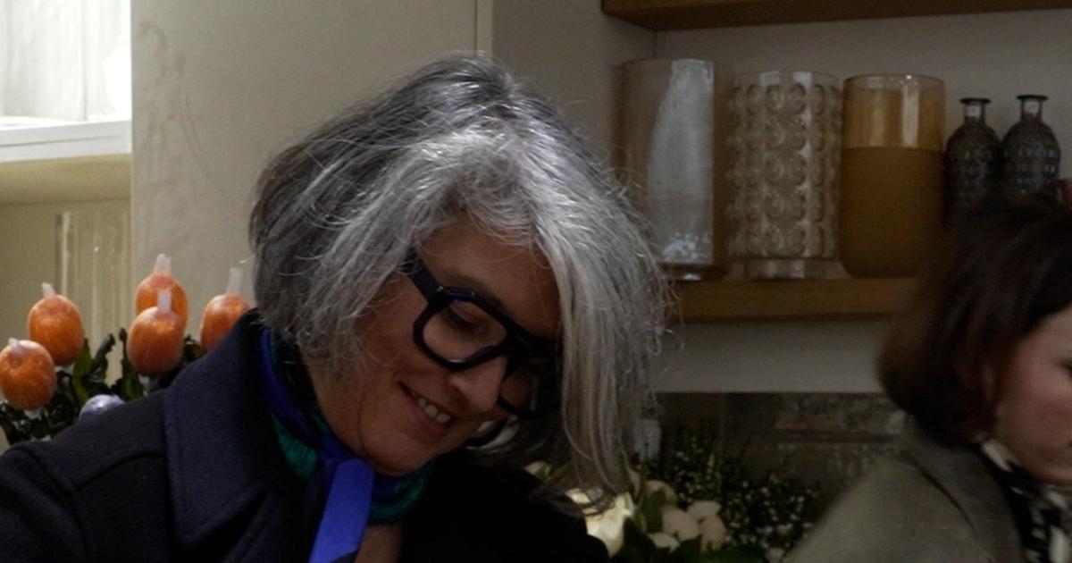 «Il y en a marre» : le ras-le-bol d'une fleuriste après le renvoi du projet de loi sur le travail le 1er mai