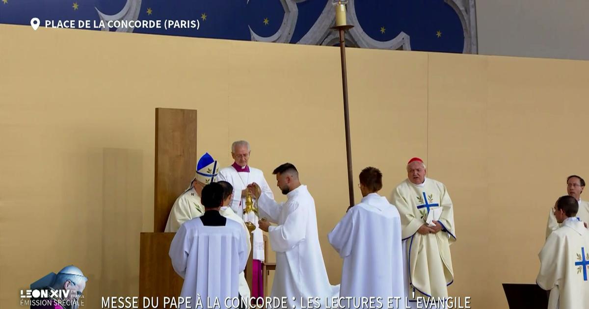 Messe à la Concorde de Léon XIV: les images de l'évangile encensé puis proclamé