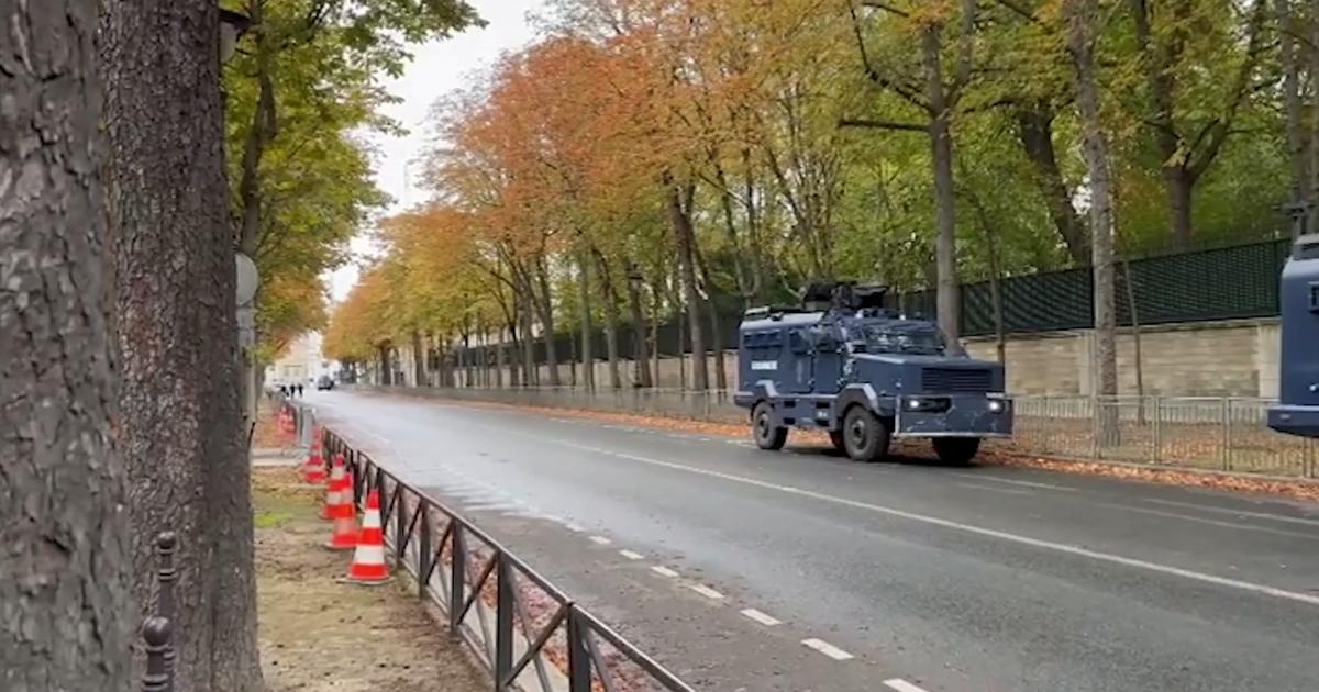 Manifestation du 24 octobre: les images de blindés Centaures et de forces de l'ordre déployés sur les Champs-Élysées