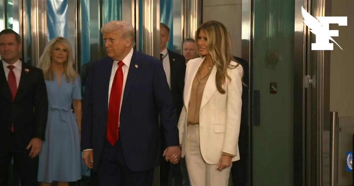 Les images de Donald Trump bloqué dans un escalator lors de son arrivée au siège des Nations Unies