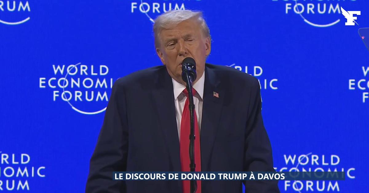 «Avec ses lunettes, il faisait le dur à cuire»: Donald Trump s'en prend à Emmanuel Macron sur ses lunettes et le prix des médicaments