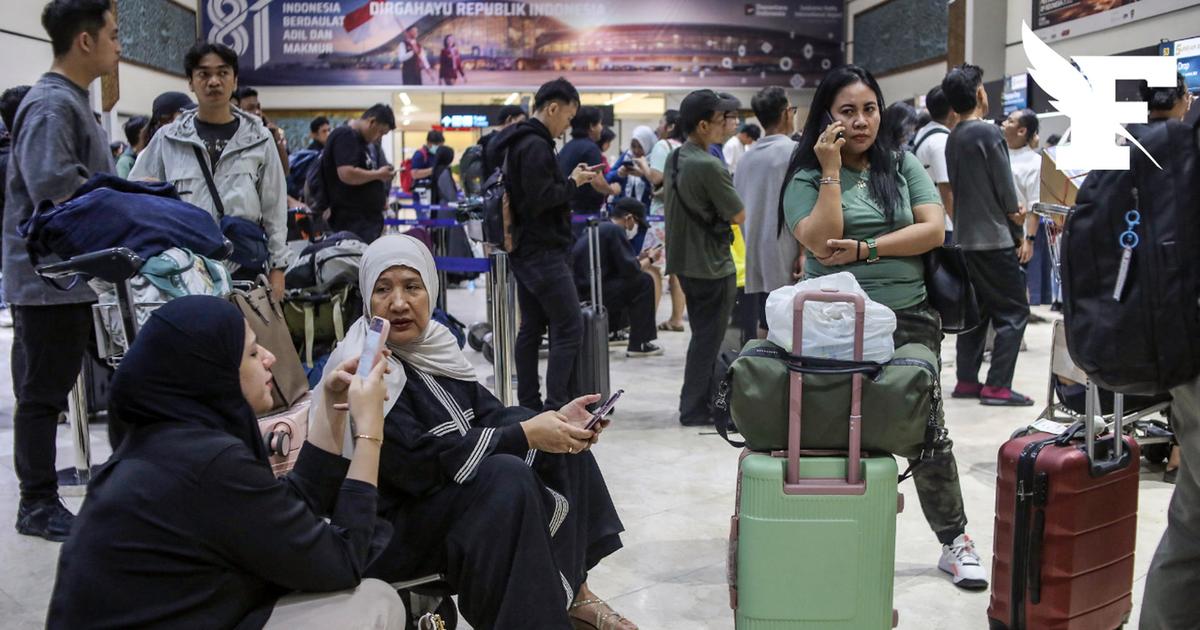 Indonésie : six aéroports fermés après l'éruption du volcan Anak Krakatoa