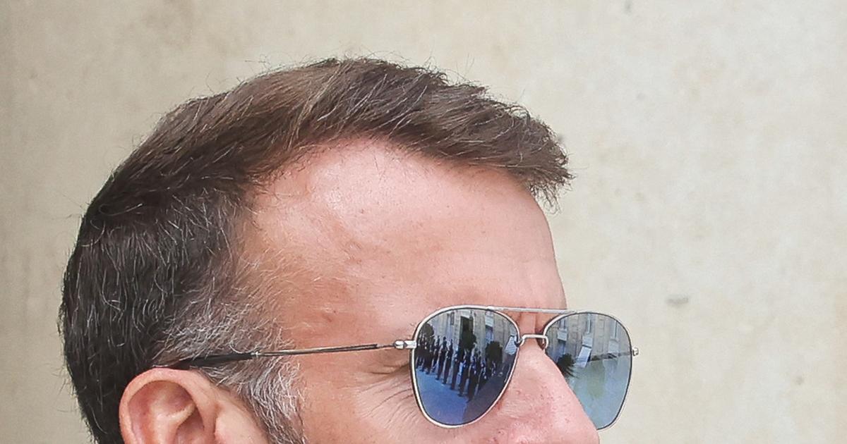 Emmanuel Macron, de nouveau avec ses lunettes de soleil, accueille le sultan Haitham ben Tariq Al Saïd d'Oman à l'Élysée