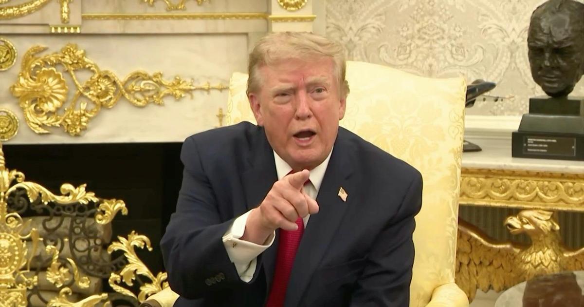 «Tais-toi, tu es fake news» : Donald Trump s'en prend violemment à une journaliste de CNN en pleine conférence de presse