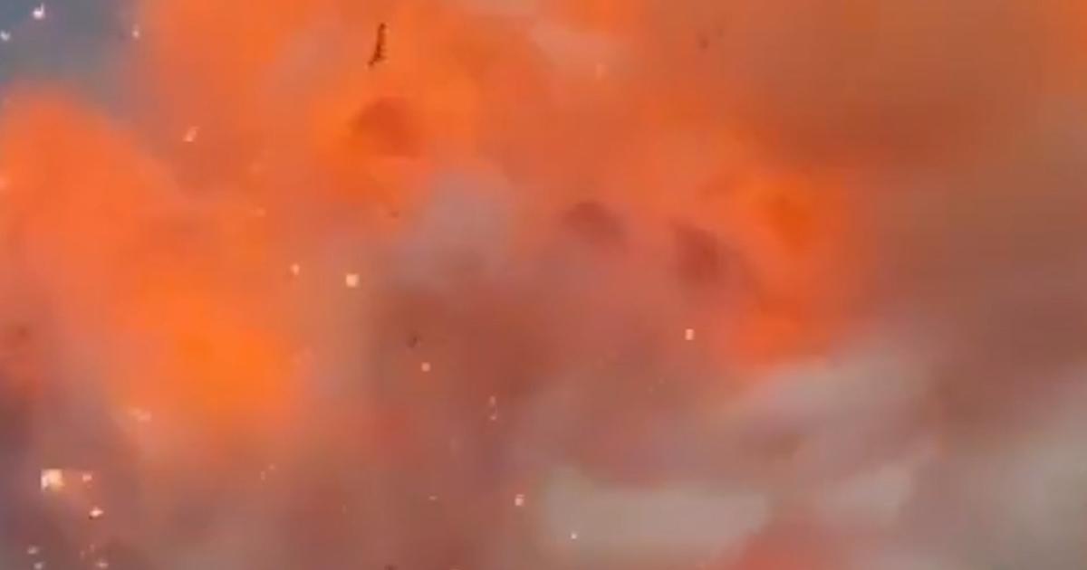 Les images de l'impressionnante explosion dans une usine de munitions près de Rome