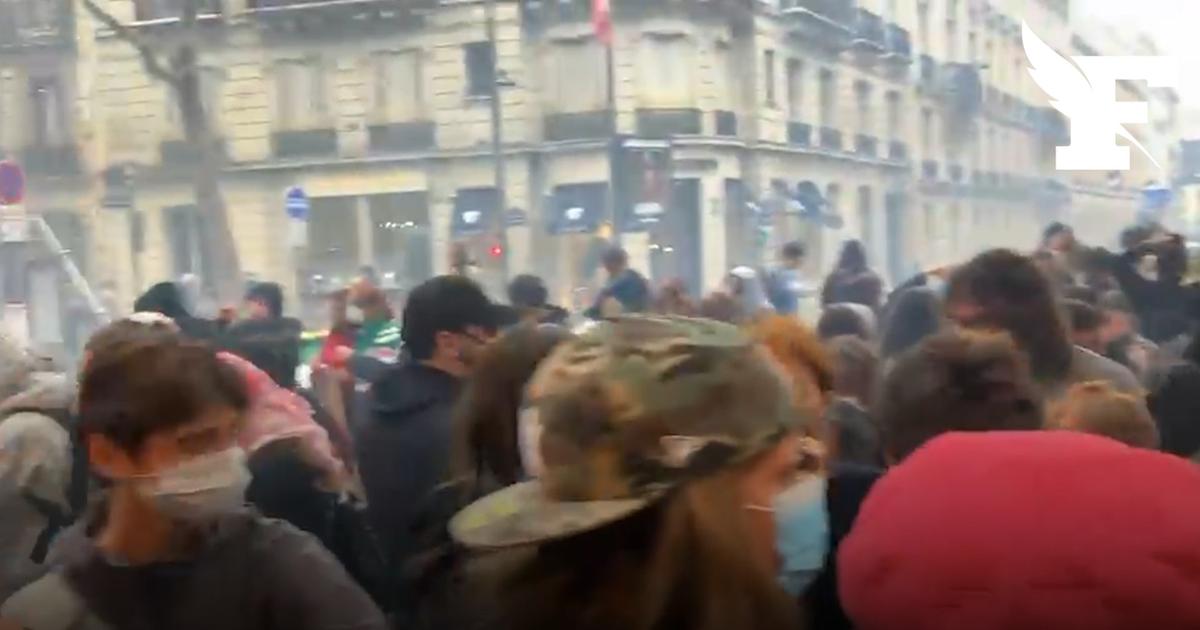 A Sciences-Po, les manifestants commencent à se disperser après l'utilisation de gaz lacrymogène