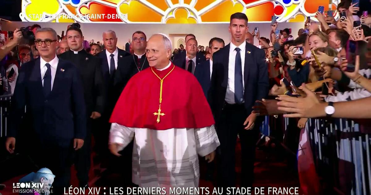 Le pape Léon XIV s’est offert un ultime bain de foule avant de quitter le Stade de France