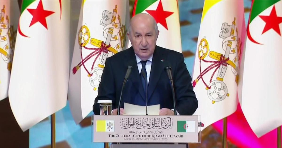 «Nous puisons une consolation dans votre position courageuse face à la tragédie de Gaza», dit le président algérien au pape