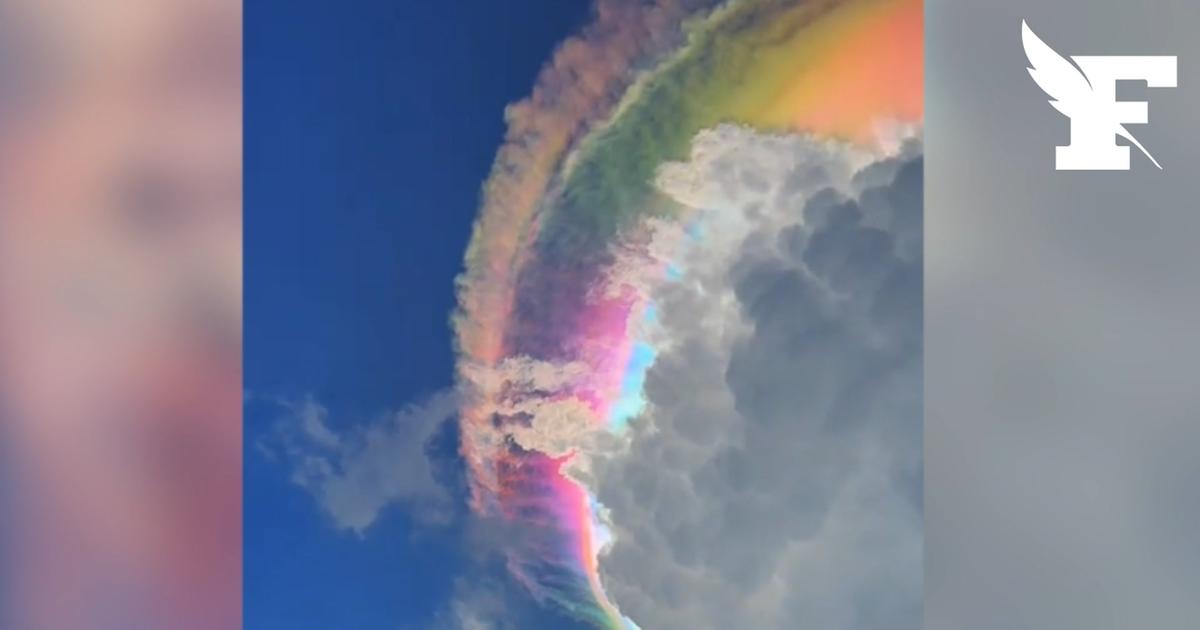 En Indonésie, des nuages prennent les couleurs d'un arc-en-ciel