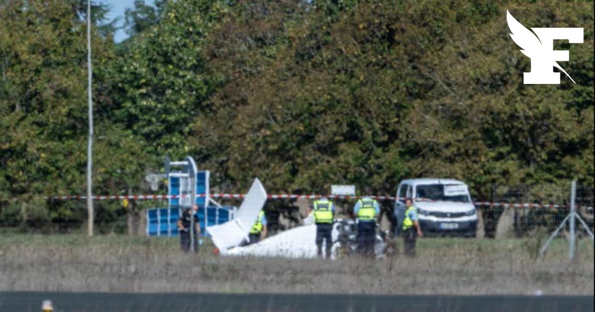 Deux morts dans le crash d'un avion léger à Rochefort