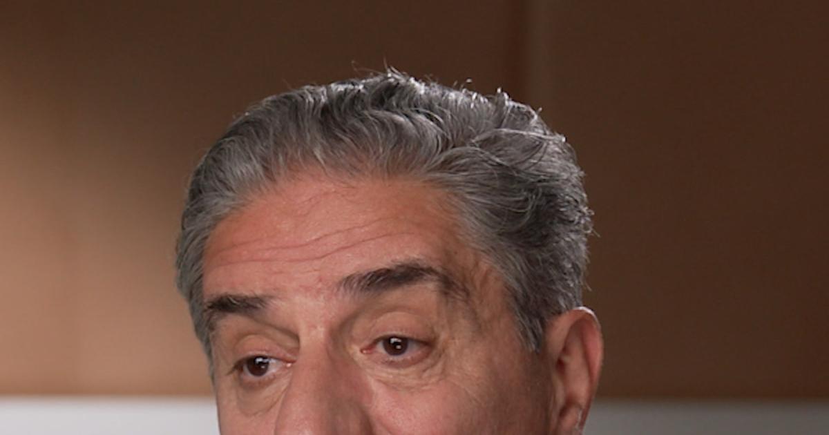 Simon Abkarian : «La solitude du général de Gaulle m'a frappé»