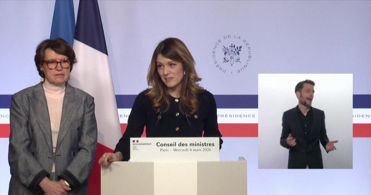 Déploiement du Charles de Gaulle: «Nous restons dans une posture défensive», rassure Maud Bregeon