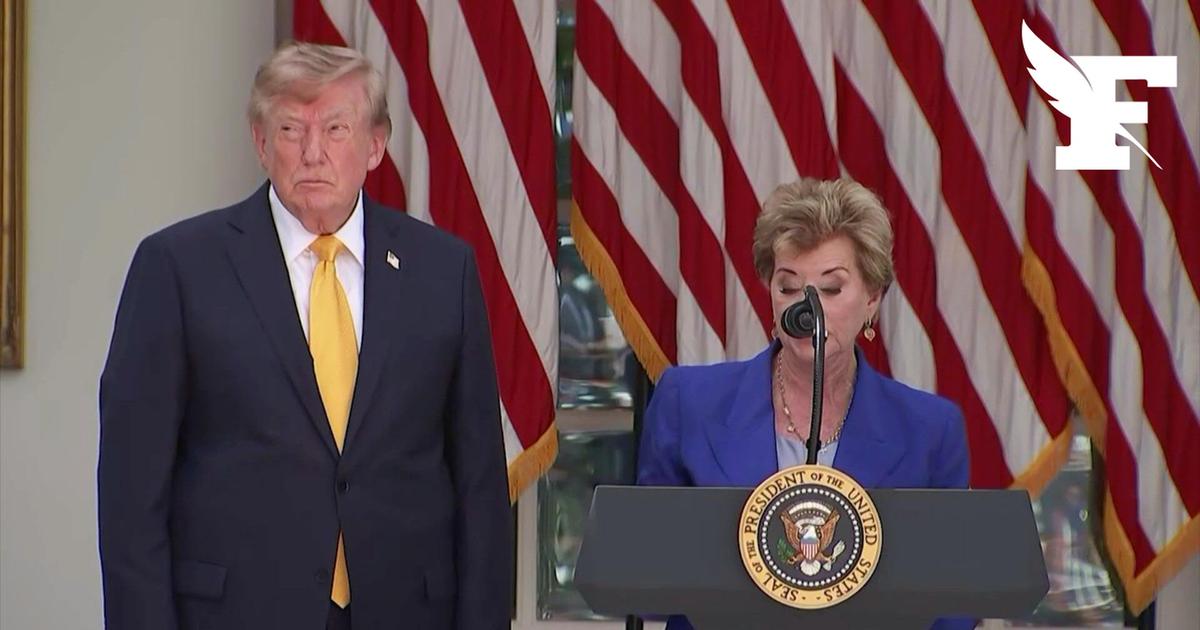 Donald Trump lie à nouveau vaccination des enfants et autisme et met en garde les écoles sur le genre