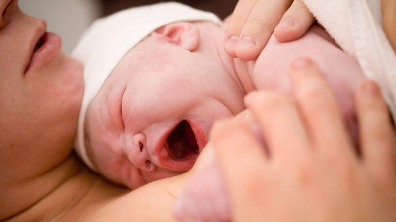 The UK wants fewer hospital births