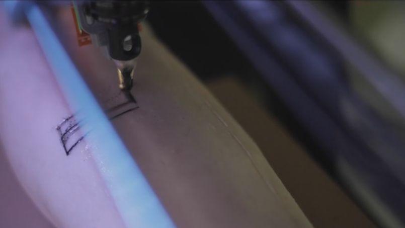 Voilà la première imprimante 3D capable de vous tatouer !