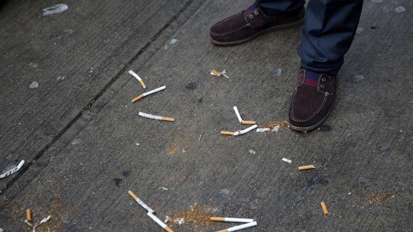 La cigarette responsable d'un décès sur deux dans de nombreux cancers