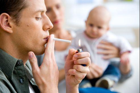 elfbar nachfüll pod läuft aus Cigarettes électroniques: contrôles et mises en garde main image 0