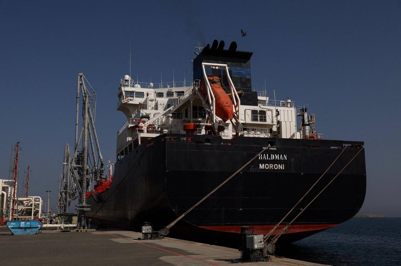 Un pétrolier dans le port de Fujaïrah (Émirats arabes unis), le 6 mai 2026.  © Reuters/Amr Alfiky