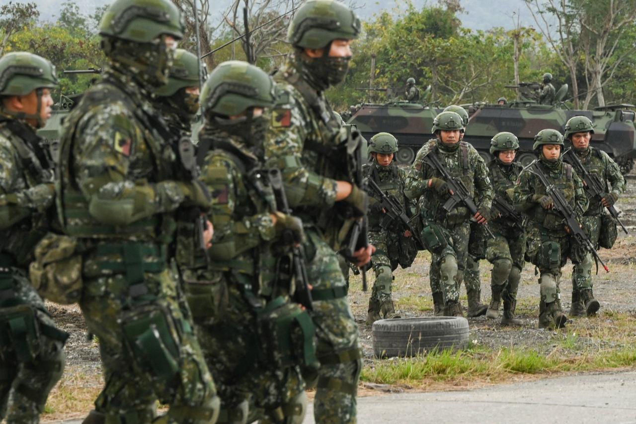Des soldats de l'armée taïwanaise participent à un exercice anti-infiltration à Taitung, le 31 janvier 2024. © Sam Yeh / AFP