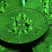 Le bitcoin fait ses premiers pas en Bourse avec succès