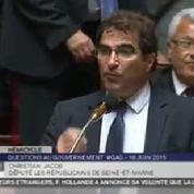 Recours au 49-3 : «C'est le Parlement que vous piétinez» lance Jacob à Valls
