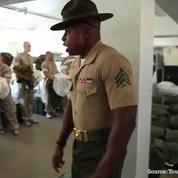 Premier jour dans un camp de la marine américaine: le cauchemar des recrues