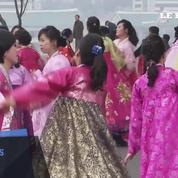 Les Nord-coréens célèbrent le 75ème anniversaire de la naissance de Kim Jong-il
