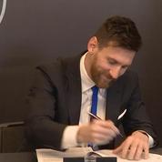Football : Messi lève les doutes en signant au FC Barcelone