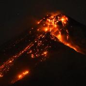 Un timelapse spectaculaire de l'éruption du volcan Fuego, au Guatemala