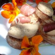 La tartine de foie gras et magret aux coquines capucines
