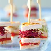 Minis club-sandwichs de dinde aux pousses de radis