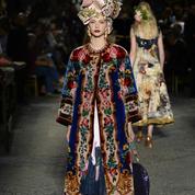 Dolce & Gabbana : le défilé Alta Moda célèbre Sophia Loren à Naples