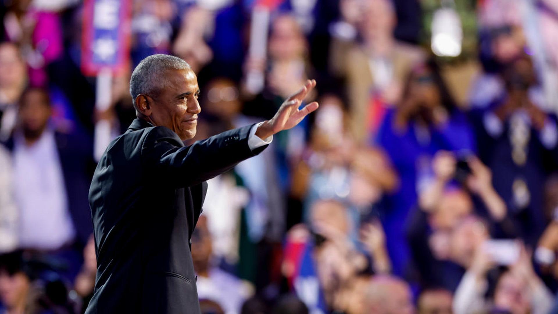 Barack Obama rappe sur «Lose Yourself» d’Eminem au meeting de Kamala Harris