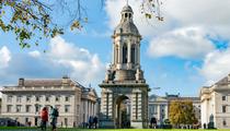 Dublin : des étudiants campent au Trinity College contre la guerre à Gaza
