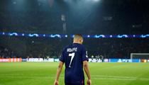 Foot : Le PSG dévoile son maillot pour la saison prochaine