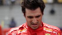 Formule 1 : en vidéo, le crash de la Ferrari de Sainz qui interrompt les qualifications du GP de Chine