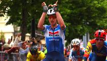 Tour d 'Italie: Merlier vainqueur au sprint de cette 3e étape, Pogacar toujours en rose