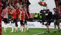 Angleterre: en vidéo, un supporteur de Southampton prend son pied lors de la victoire de son équipe