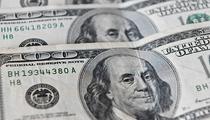 Le dollar bondit de 1% face à la livre, dopé par les craintes pour l'économie mondiale