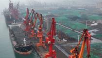 Chine: les importations et exportations s'effondrent en novembre