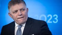 En Slovaquie, la course en tête du candidat prorusse Robert Fico