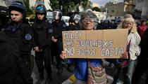 Argentine : la rue hausse une nouvelle fois le ton contre le président Javier Milei