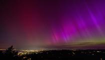 Tempête solaire «extrême» : ces sublimes aurores boréales qui ont illuminé le ciel français cette nuit