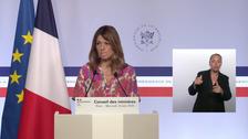 Canicule: «Nous anticipons l'organisation de tous les évènement nationaux dont le défilé du 14 juillet», assure Maud Bregeon